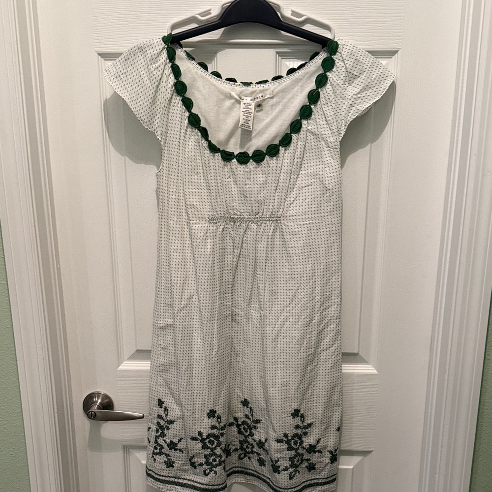 Max Studio White and Green Dress